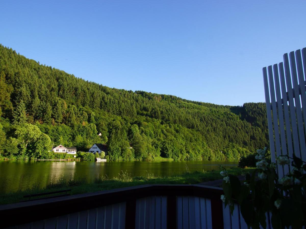 Altes Faehrhaus An Der Mosel Anno1633 Apartment Traben-Trarbach Exterior photo
