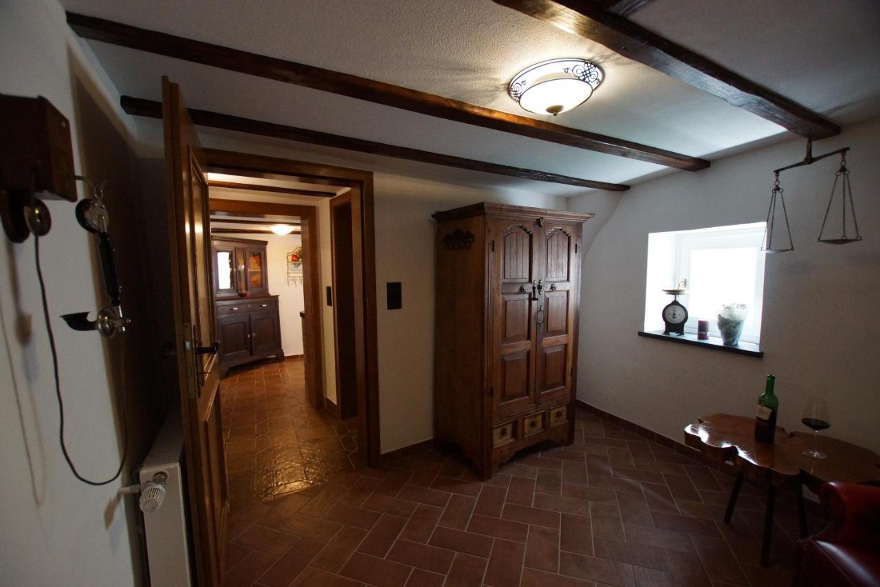 Altes Faehrhaus An Der Mosel Anno1633 Apartment Traben-Trarbach Exterior photo